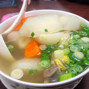 Mama Lee - Complimentary Chicken Soup - Chinese Near Me - Bayside, New York