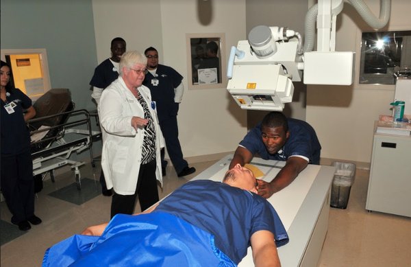 PIMA MEDICAL INSTITUTE - HOUSTON - Updated June 2026 - 24 Photos & 28 ...