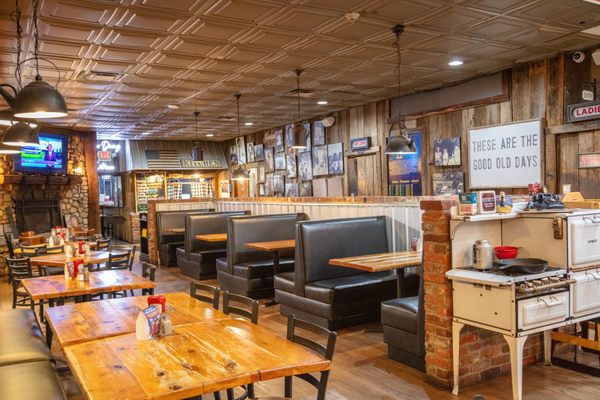 Mammy's Kitchen & Bar by null