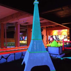 ibowl - ibowl Mini Golf Eiffel Tower Hole #8