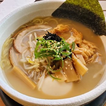 Yugo Ramen - Shoyu Ramen with additional chicken - Ramen Near Me - Newark, California Yugo Ramen - Shoyu Ramen with additional chicken - Ramen Near Me - Newark, California