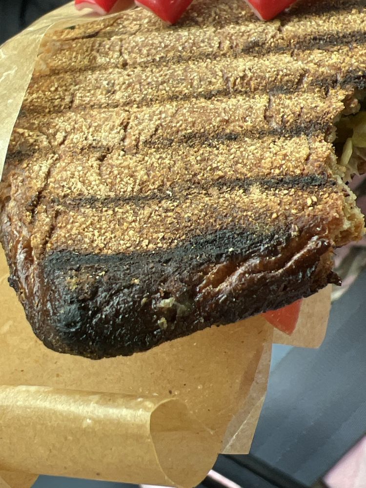 JOE & THE JUICE Updated July 2024 12 Reviews 1801 Central St