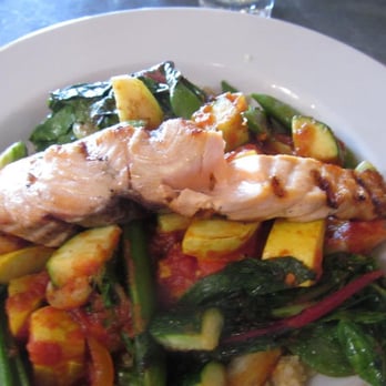 Suda - Grilled salmon over quinoa & veggies - New American Near Me - Santa Cruz, California Suda - Grilled salmon over quinoa & veggies - New American Near Me - Santa Cruz, California