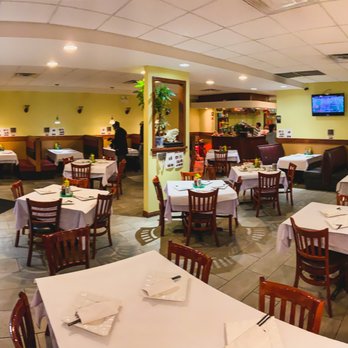 Hoanh Long Vietnamese & Chinese Restaurant - Vietnamese Near Me - Chicago, Illinois