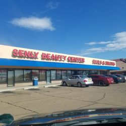 Outside the huge nail supply/salon. Aug 2018