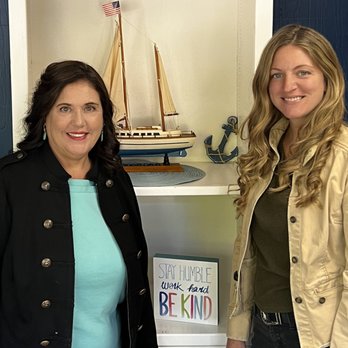 Safe Harbor Realty - Karen Martin and Nicole Wood Realtors Helping home buyers and Home sellers in Westport, MA - Real Estate Services Near Me - Westport, Massachusetts