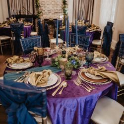 Stanley House Inn - Utilized the Prissy Plating company for napkins and plating