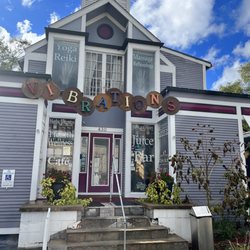 Vibrations Health, Wellness Juice Bar & Cafe - Entrance