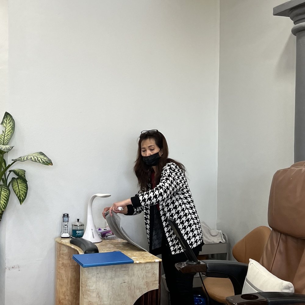 GoBahli Nails - This person is who attended me and was super rude. - Nail Salons Near Me - San Marcos, California GoBahli Nails - This person is who attended me and was super rude. - Nail Salons Near Me - San Marcos, California