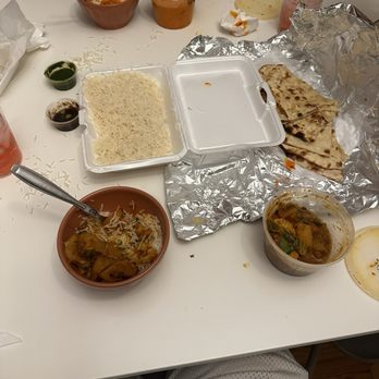 Curry & Grill 2 - Alu Gobi, Chicken Tikka Masala, Jaipuri Samosa, Garlic Naan - Indian Near Me - Denver, Colorado Curry & Grill 2 - Alu Gobi, Chicken Tikka Masala, Jaipuri Samosa, Garlic Naan - Indian Near Me - Denver, Colorado