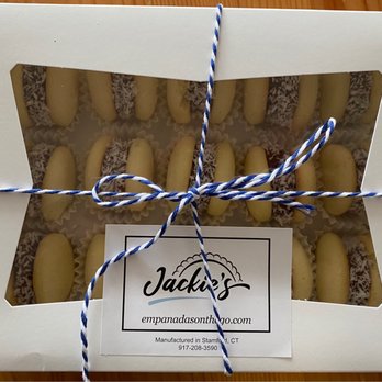 Jackie's Empanadas On the Go - Beautiful presentation! Alfajores de maicena - Empanadas Near Me - Stamford, Connecticut Jackie's Empanadas On the Go - Beautiful presentation! Alfajores de maicena - Empanadas Near Me - Stamford, Connecticut