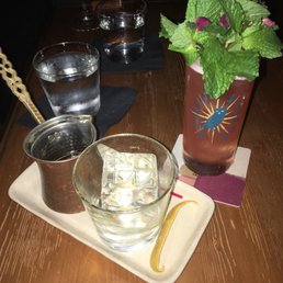 Old fashioned/mrs Jones Old fashioned/mrs Jones