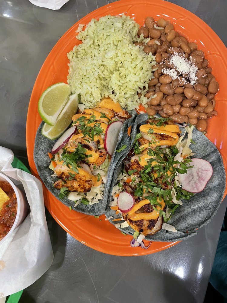 La Loteria Taco Shop