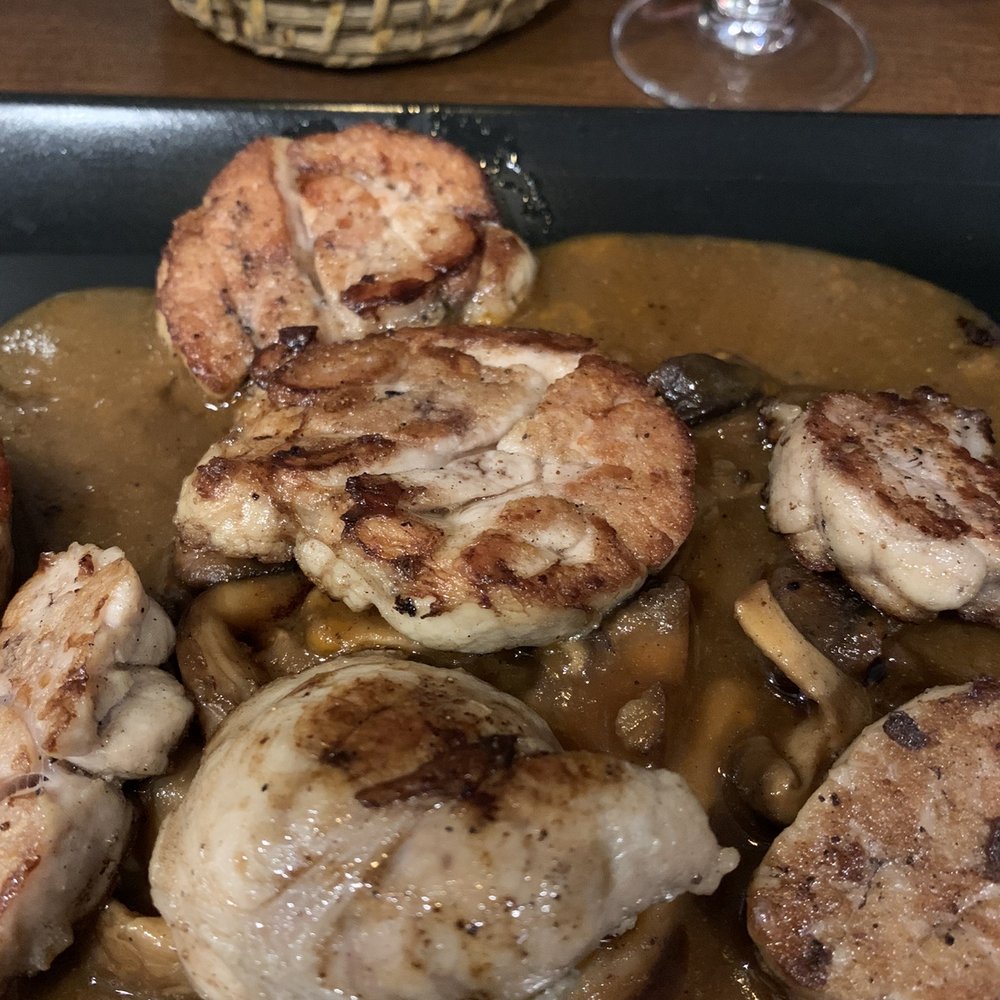 Le Volant Basque - Sweeeetbreads - Basque Near Me - Paris, 75 Le Volant Basque - Sweeeetbreads - Basque Near Me - Paris, 75