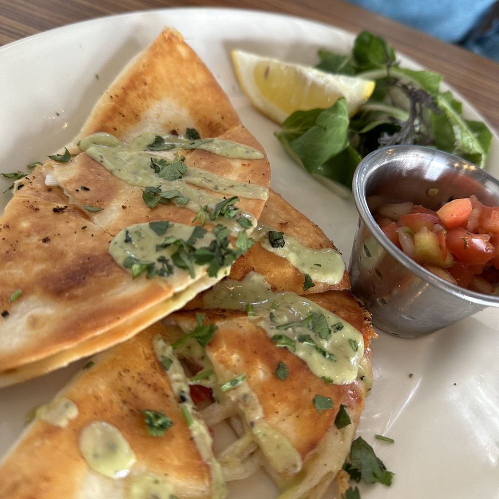 Madrona Bar & Grill - American Near Me - Roche Harbor, Washington
