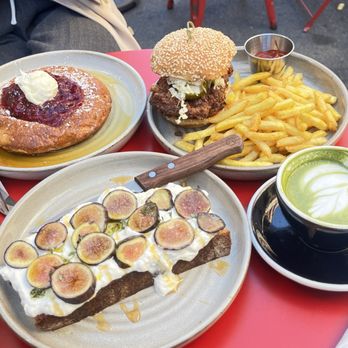 Sonnyboy - Hotcake, Burrata Fig Toast,Crispy Chicken Sandwich,matcha Latte - Breakfast & Brunch Near Me - New York, New York Sonnyboy - Hotcake, Burrata Fig Toast,Crispy Chicken Sandwich,matcha Latte - Breakfast & Brunch Near Me - New York, New York
