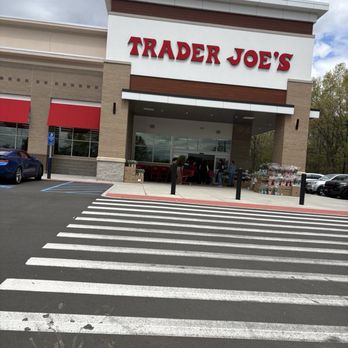 Trader Joe's - Grocery Near Me - Hamden, Connecticut