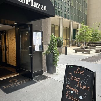 La Piazza - Pizza Near Me - New York, New York La Piazza - Pizza Near Me - New York, New York