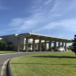 First Baptist Church of Plant City - Entrance