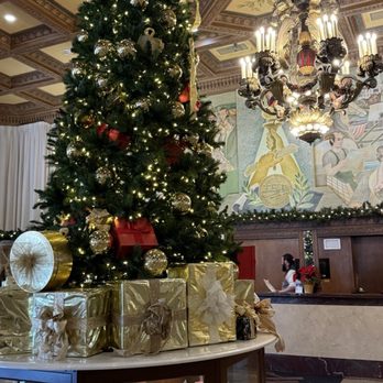 Marriott Syracuse Downtown - Lobby - Hotels Near Me - Syracuse, New York