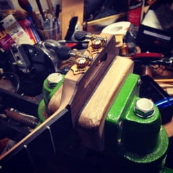 Dey Martin Guitars & Repair