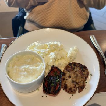 The Simon At Reston Station - All American w/ egg white - New American Near Me - Reston, Virginia The Simon At Reston Station - All American w/ egg white - New American Near Me - Reston, Virginia
