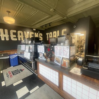 Heaven's Table BBQ - Lobby - Barbeque Near Me - Milwaukee, Wisconsin