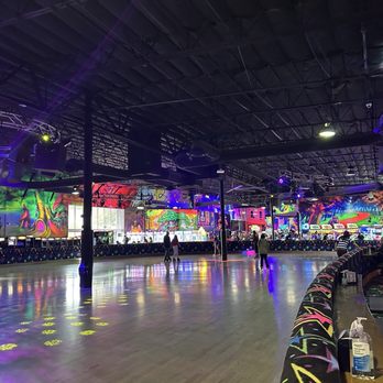 Arcade Monsters - Rink - Arcades Near Me - Murrieta, California