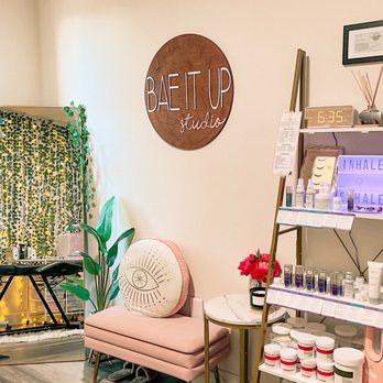Bae It Up - Treatment Room - Skin Care Near Me Bae It Up - Treatment Room - Skin Care Near Me