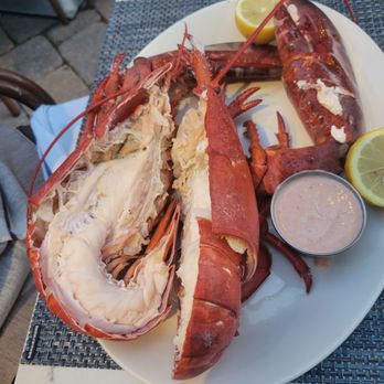 Ray's On the River - 2lb lobster! - Seafood Near Me - Sandy Springs, Georgia Ray's On the River - 2lb lobster! - Seafood Near Me - Sandy Springs, Georgia
