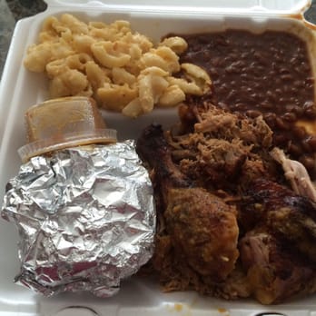 Willard's Real Pit BBQ - North Carolina Pulled Pork, Jamaican Jerked Chicken, Baked Beans, Mac n Cheese, Cornbread - Barbeque Near Me - Chantilly, Virginia