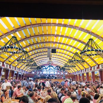 Oktoberfest - Fun Fair Near Me - Munich, BY Oktoberfest - Fun Fair Near Me - Munich, BY