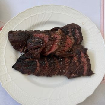 Sunny's Steakhouse - Prime hanger steak - Cocktail Bars Near Me - Miami, Florida
