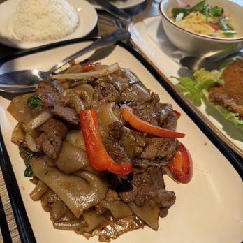 Ocha Thai Kitchen & Cafe - Cafes Near Me - Centreville, Virginia Ocha Thai Kitchen & Cafe - Cafes Near Me - Centreville, Virginia
