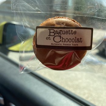 Baguette et Chocolat - Macarons - Bakeries Near Me - Bee Cave, Texas