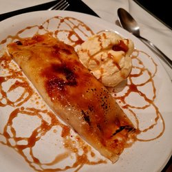 Farfalla Restaurante e Pizzaria - Panqueca de doce de leite