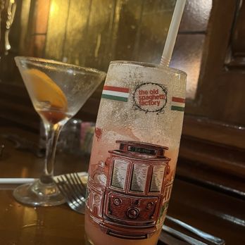 The Old Spaghetti Factory - Italian Near Me - St. Louis, Missouri