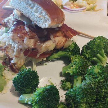 Chili's - Chicken bacon sandwich - Bars Near Me - Reno, Nevada Chili's - Chicken bacon sandwich - Bars Near Me - Reno, Nevada
