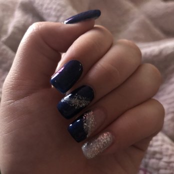 Bombshell Hair & Nails Lounge - Hair Salons Near Me - Louisville, Kentucky Bombshell Hair & Nails Lounge - Hair Salons Near Me - Louisville, Kentucky