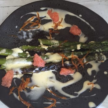 Limetree Kitchen - Asparagus with grapefruit hollandaise - Cafes Near Me - Lewes, ESX
