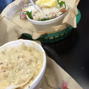 The Hungry Clam - Chowder and crab cocktail - Seafood Near Me - Brookings, Oregon The Hungry Clam - Chowder and crab cocktail - Seafood Near Me - Brookings, Oregon