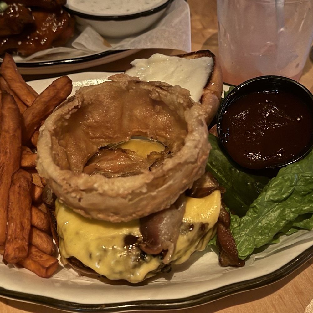 Black Tap - Anaheim - The Texan burger - Burgers Near Me - Anaheim, California Black Tap - Anaheim - The Texan burger - Burgers Near Me - Anaheim, California