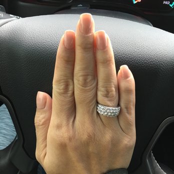Pauline's Nail Spa - Bare chemise shellac. I'm in love!! - Nail Salons Near Me - Des Moines, Washington