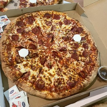 Rayo’s Pizza - Pepperoni pizza - Pizza Near Me - Hayward, California Rayo’s Pizza - Pepperoni pizza - Pizza Near Me - Hayward, California
