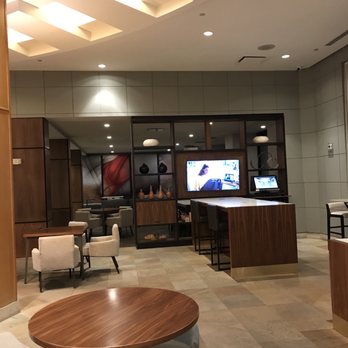 Marriott Phoenix Airport - Lobby - Hotels Near Me - Phoenix, Arizona Marriott Phoenix Airport - Lobby - Hotels Near Me - Phoenix, Arizona
