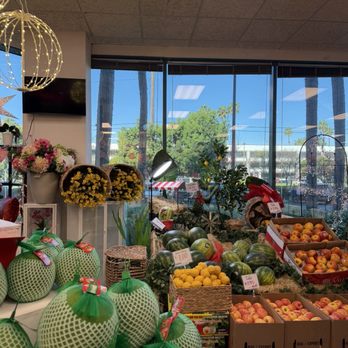Avanta Mart - Flowers & Gifts Near Me - Orange, California Avanta Mart - Flowers & Gifts Near Me - Orange, California