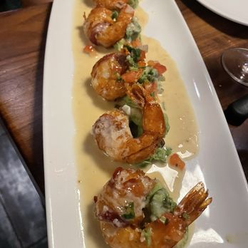 Cooper’s Hawk Winery & Restaurant - Drunken shrimp  10/10 - American Near Me - Tampa, Florida