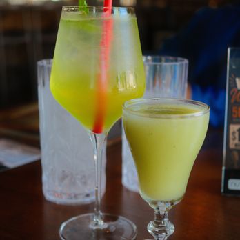 Beer Baron Bar & Kitchen - Brat summer (left) and She's Gone Green (right) - Beer Bar Near Me - Pleasanton, California Beer Baron Bar & Kitchen - Brat summer (left) and She's Gone Green (right) - Beer Bar Near Me - Pleasanton, California