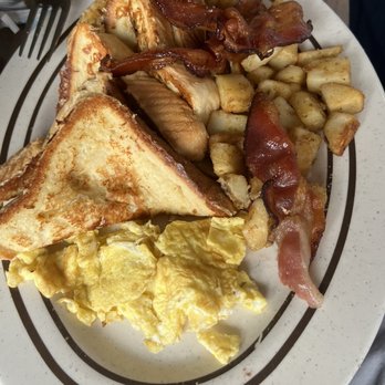 THE BREAKFAST ROOM - Updated July 2024 - 92 Photos & 154 Reviews - 675 ...