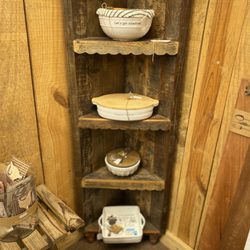 Dixie J's Home Decor